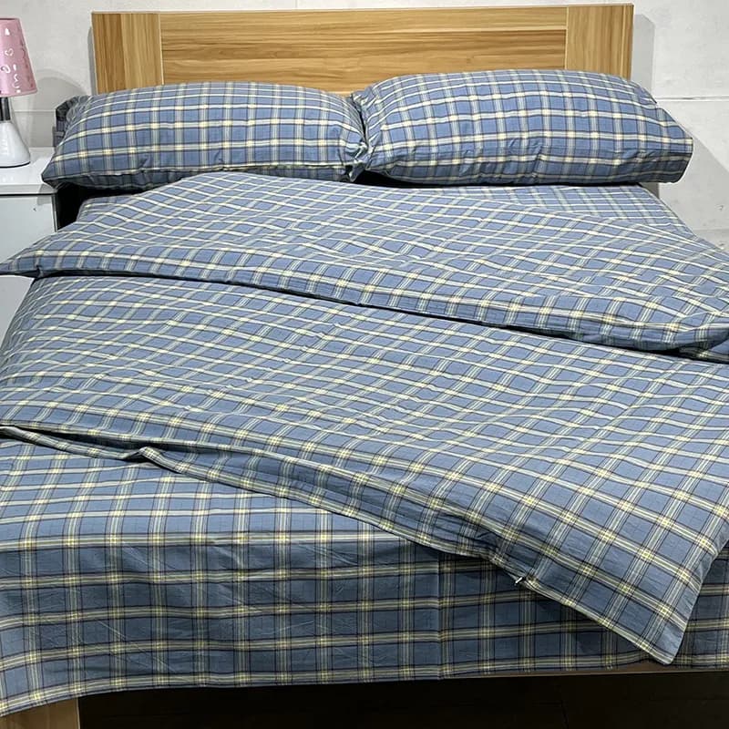 Check 100% Cotton 13372 Four-Piece Bedding Set thumbnail 4
