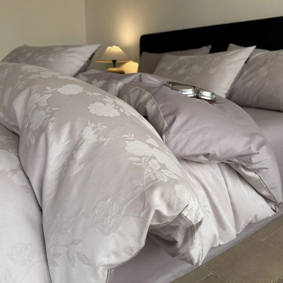 Pillowcase Types Explained: Housewife, Oxford, Envelope, Bag & Zippered
