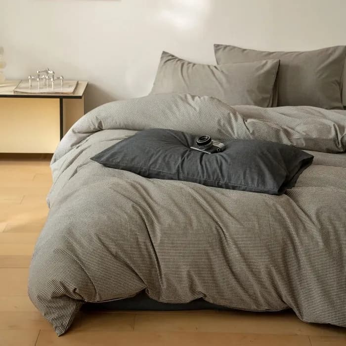 Striped & Fine-Check 100% Cotton 13372 Four-Piece Bedding Set thumbnail 2