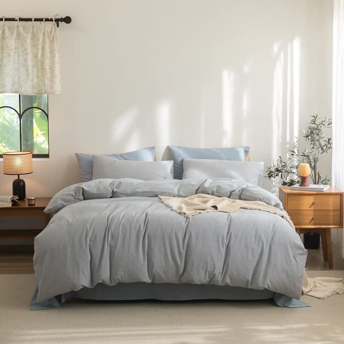 Striped & Fine-Check 100% Cotton 13372 Four-Piece Bedding Set thumbnail 4