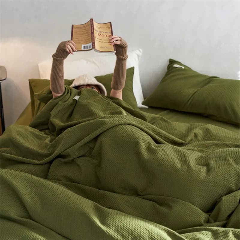 Waffle Weave 100% Cotton Four-Piece Bedding Set thumbnail 4