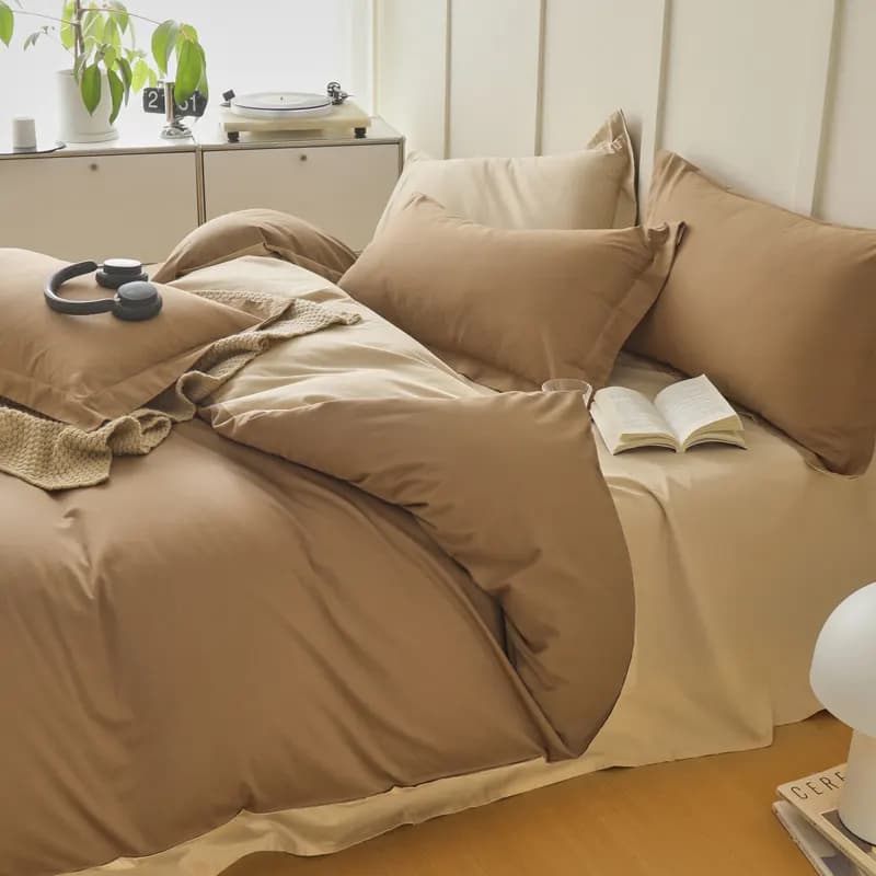 Brushed Cotton Two-Tone Four-Piece Bedding Set — view 1